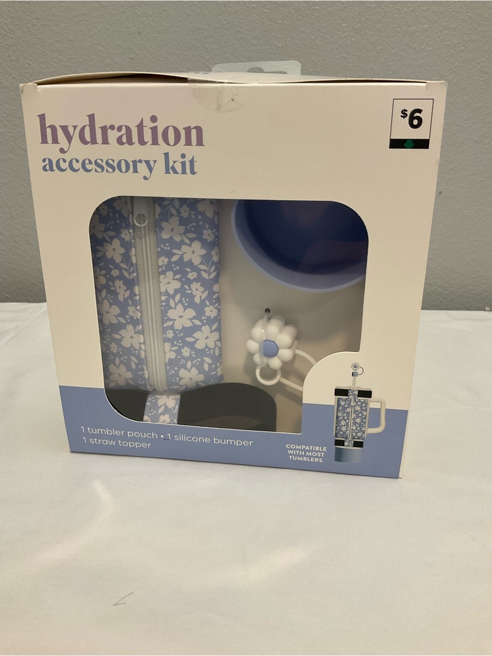 Hydration Accessory Kit - Floral Light Blue Tumbler Pouch & Silicone Bumper